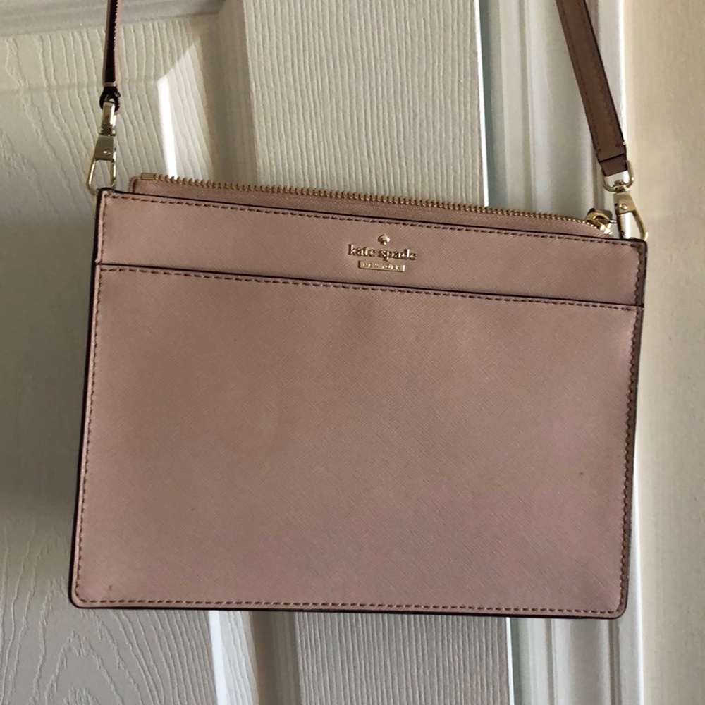 Kate Spade crossbody with adjustable strap